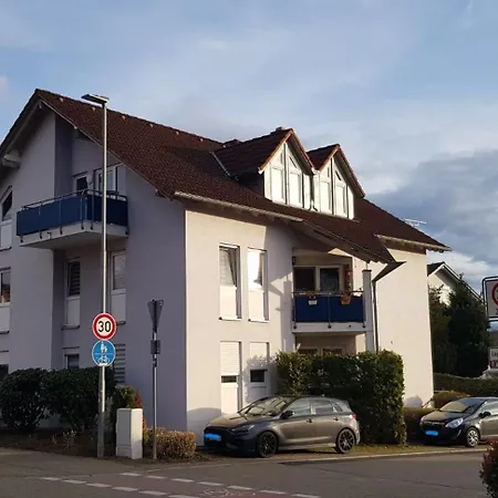 Familienfreundliche Und Moderne Mit Balkon Appartement Heitersheim