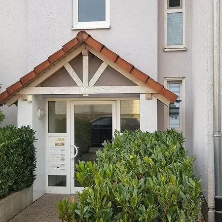 Familienfreundliche Und Moderne Mit Balkon Heitersheim