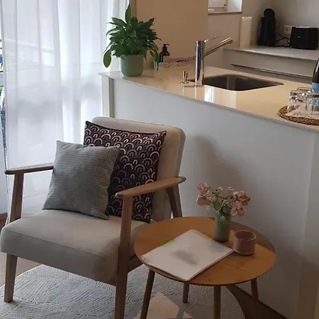 شقة Familienfreundliche Und Moderne Mit Balkon هيترشيم