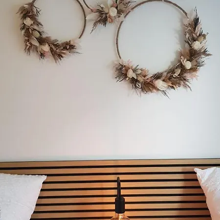 아파트 Familienfreundliche Und Moderne Mit Balkon
